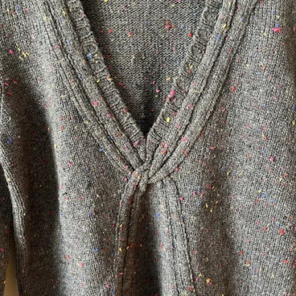 Jenni Kayne Grey Multi Color Speckle Cable Knit Sweater - Picture 4 of 6